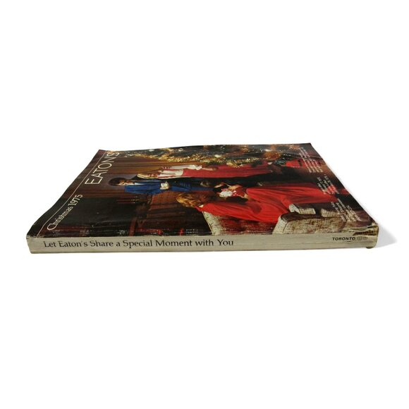 EATON'S Christmas TORONTO 1975 Fashion Catalogue 435 Pages Vintage - Picture 6 of 10